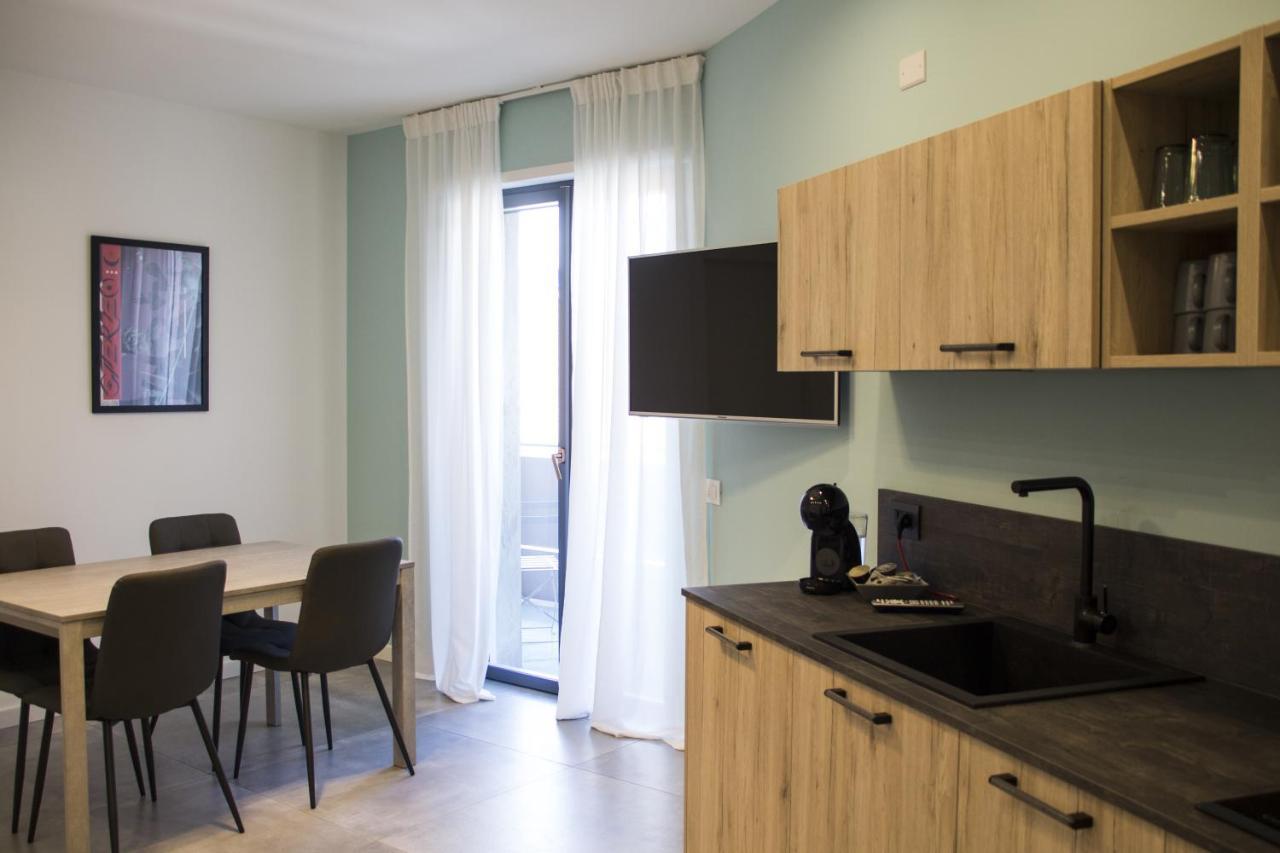Bloom Apartments Trento Bagian luar foto