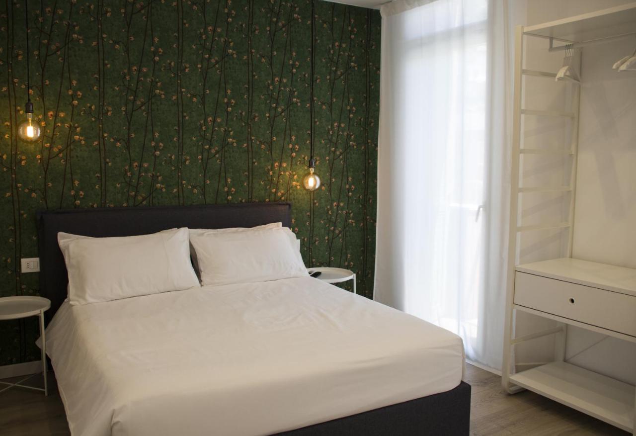 Bloom Apartments Trento Bagian luar foto